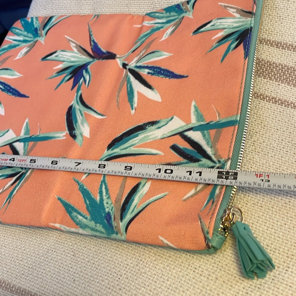 Rachel Pally Clutch - Picture 9 of 10